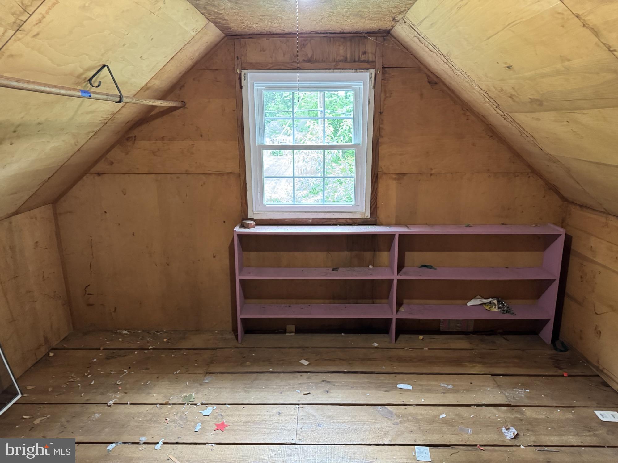 HILLWOOD - Residential