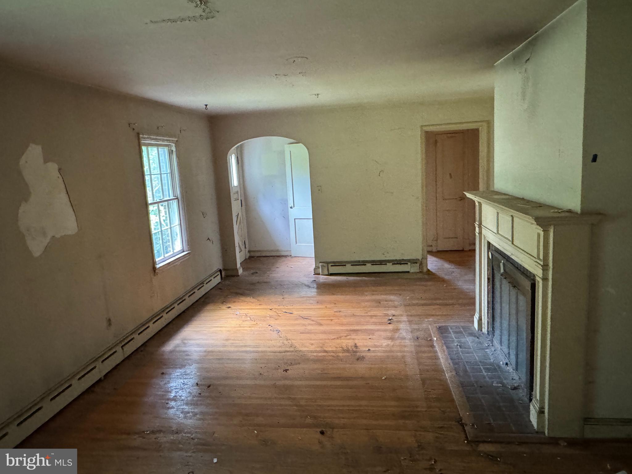 HILLWOOD - Residential