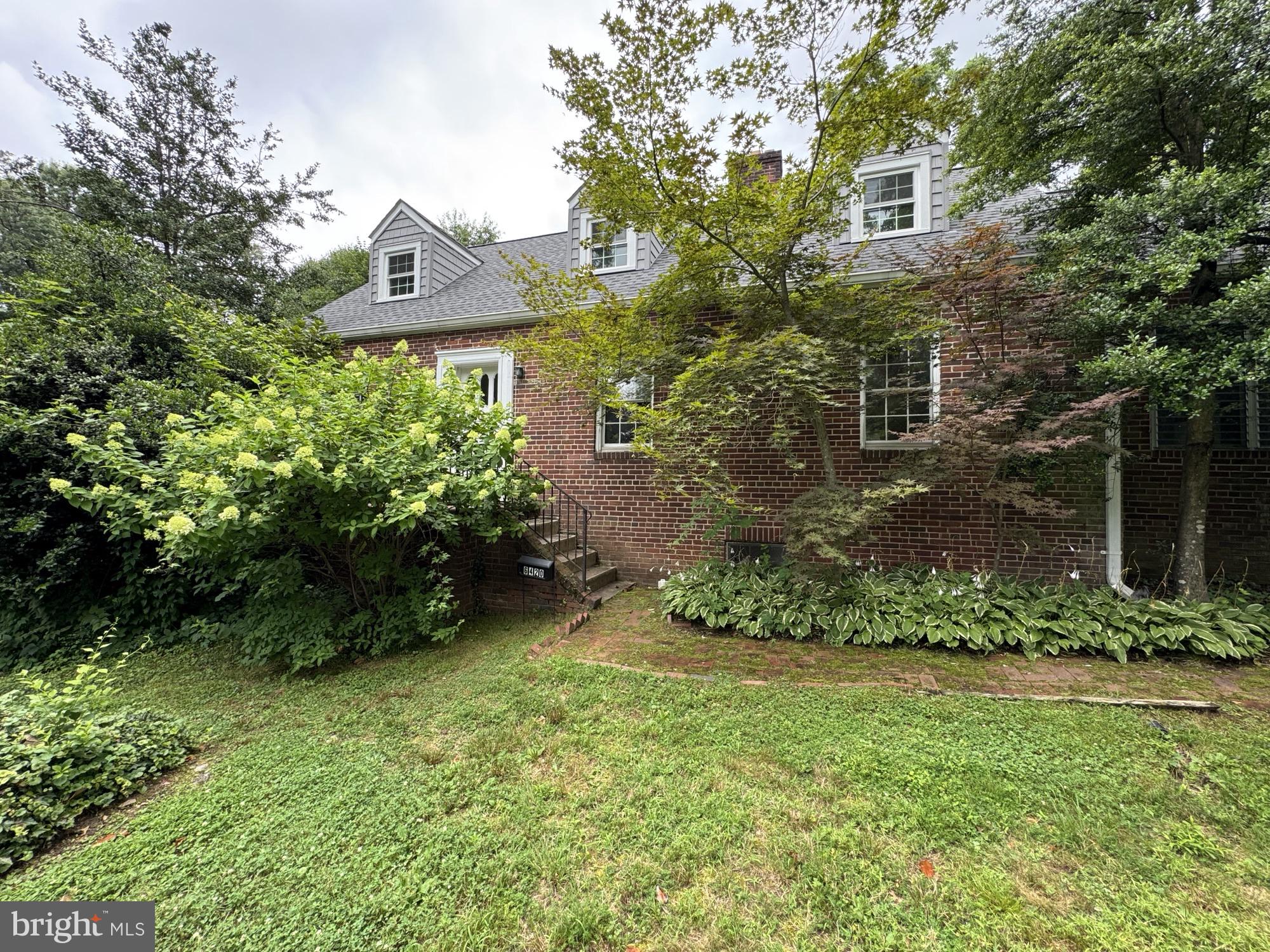 6420 SPRING TERRACE