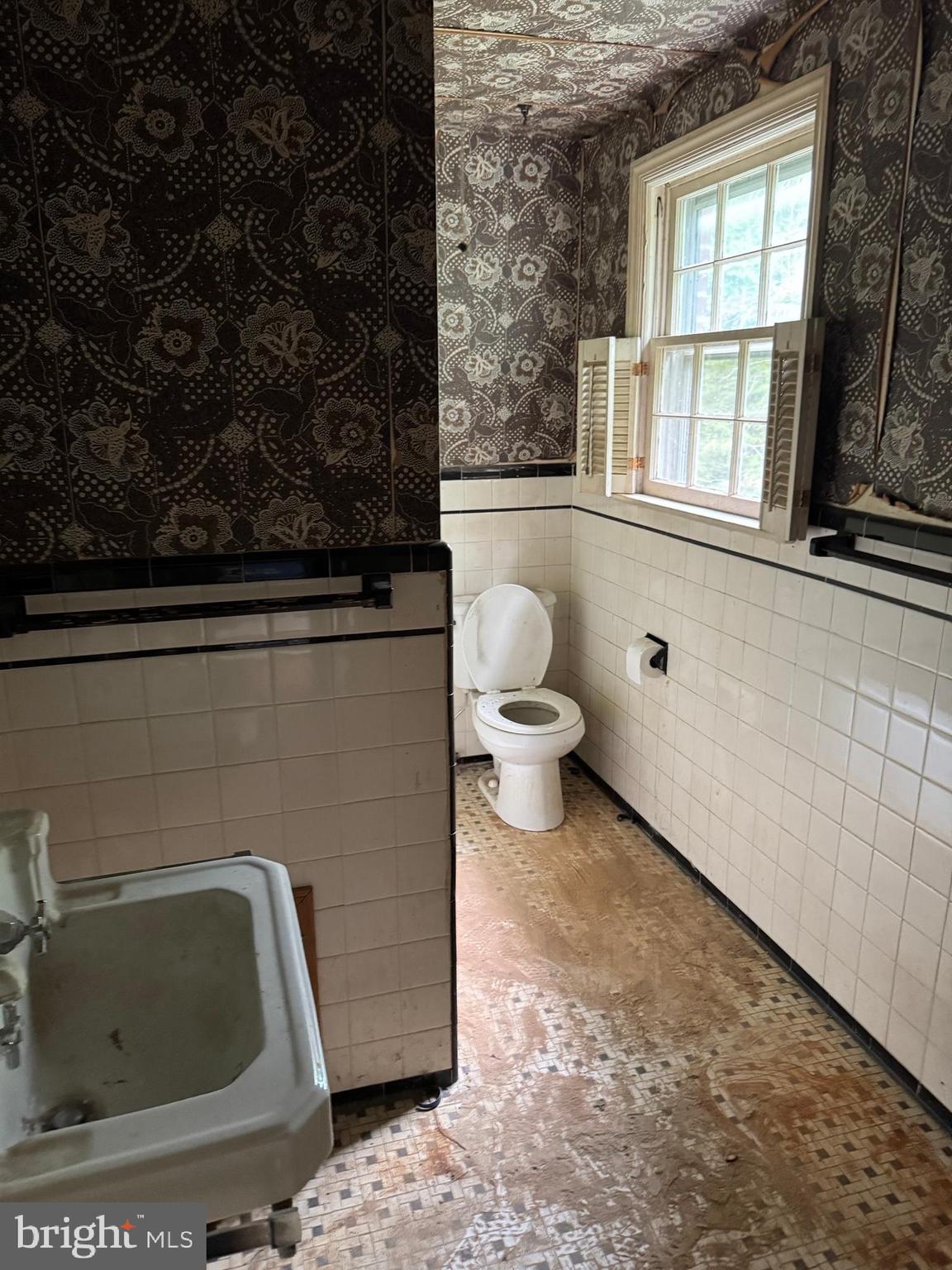 HILLWOOD - Residential