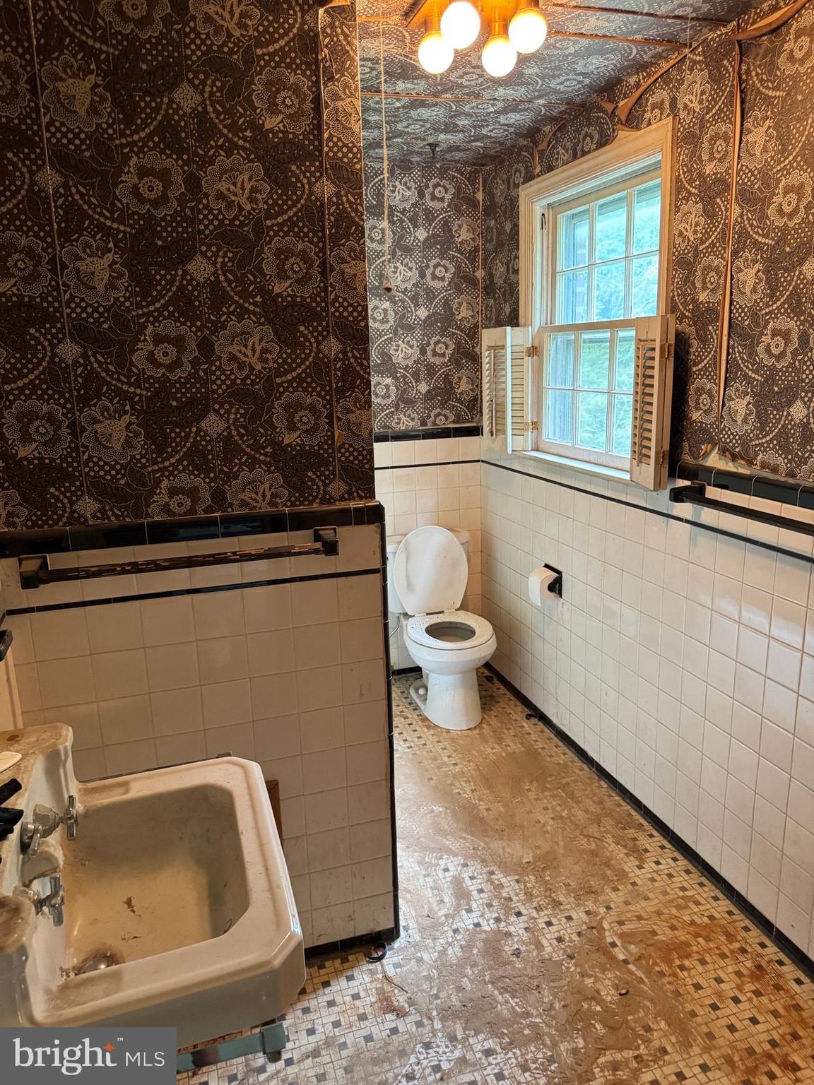 HILLWOOD - Residential