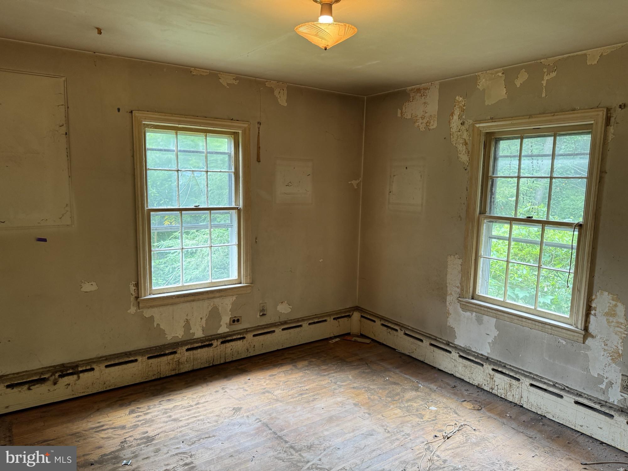 HILLWOOD - Residential