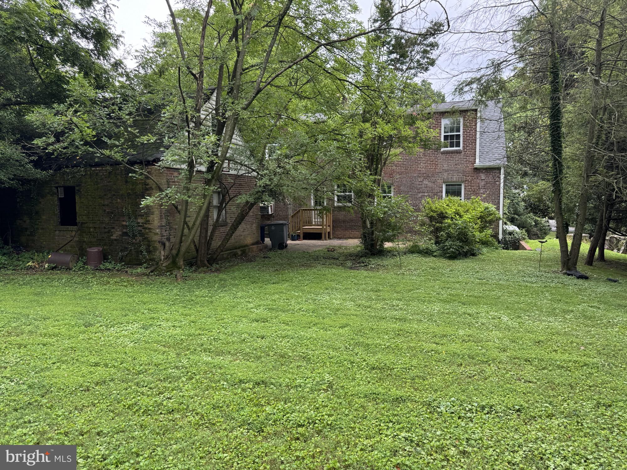 HILLWOOD - Residential