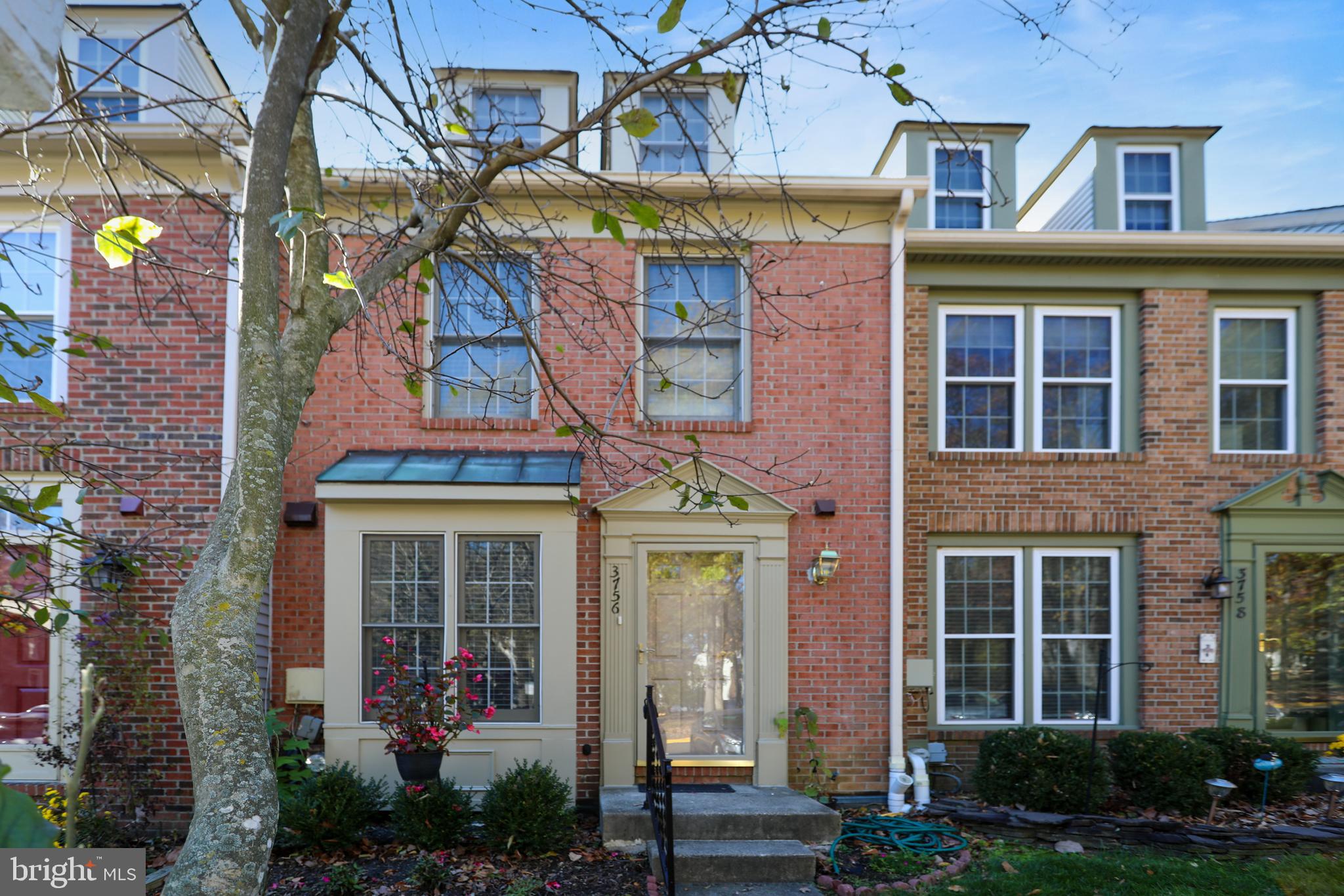 SILVER SPRING CNTRY CLUB - Residential