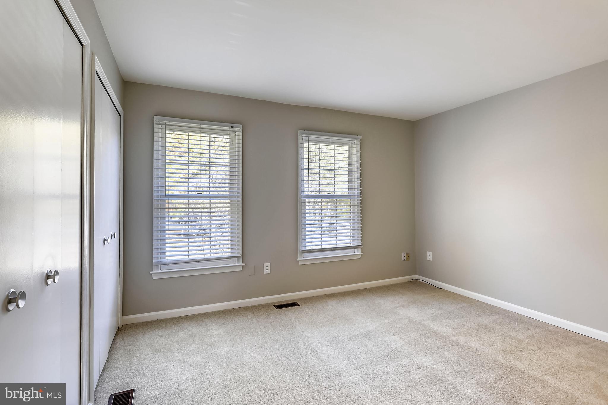 SILVER SPRING CNTRY CLUB - Residential