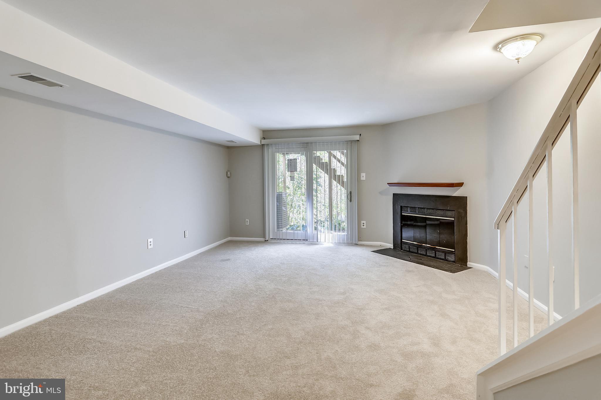 SILVER SPRING CNTRY CLUB - Residential