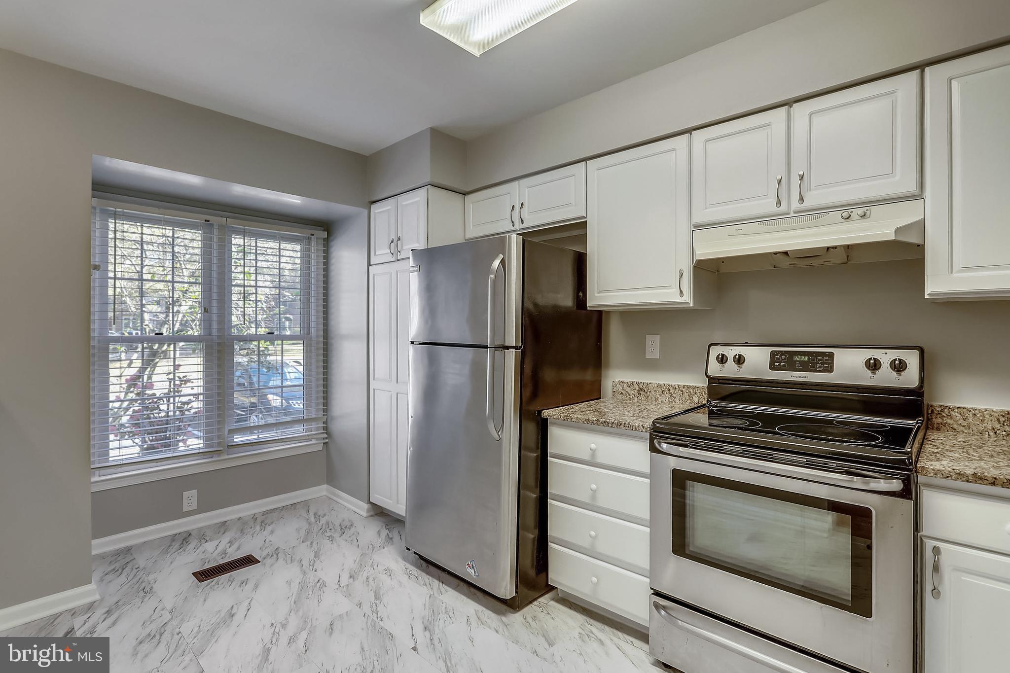 SILVER SPRING CNTRY CLUB - Residential