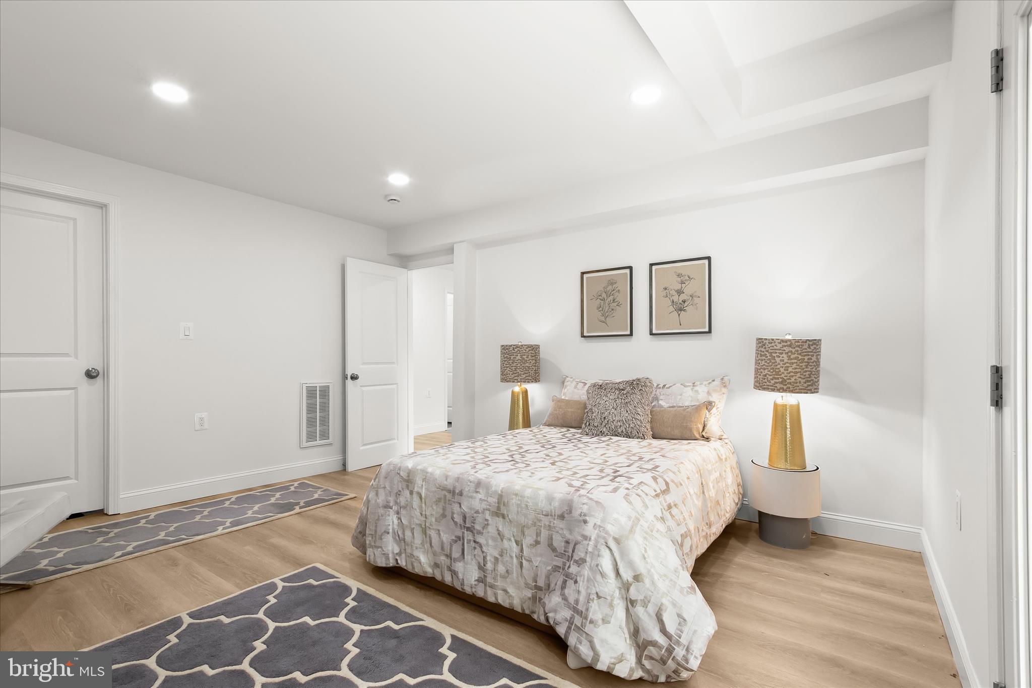 TAKOMA PARK - Residential