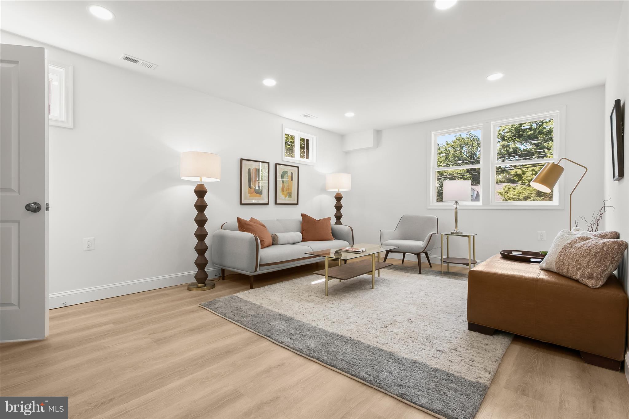 TAKOMA PARK - Residential