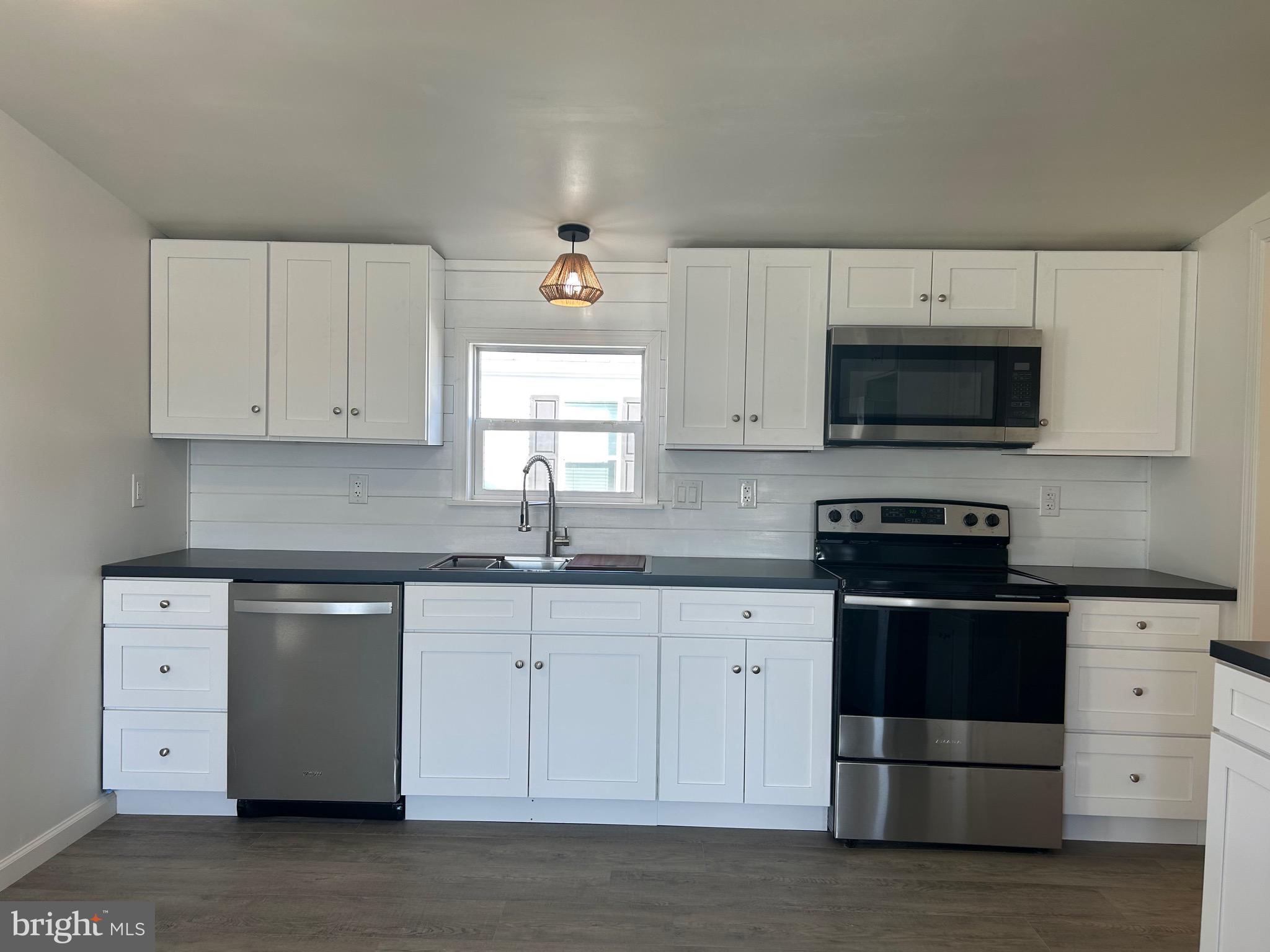 COCALICO MANOR MHP - Residential