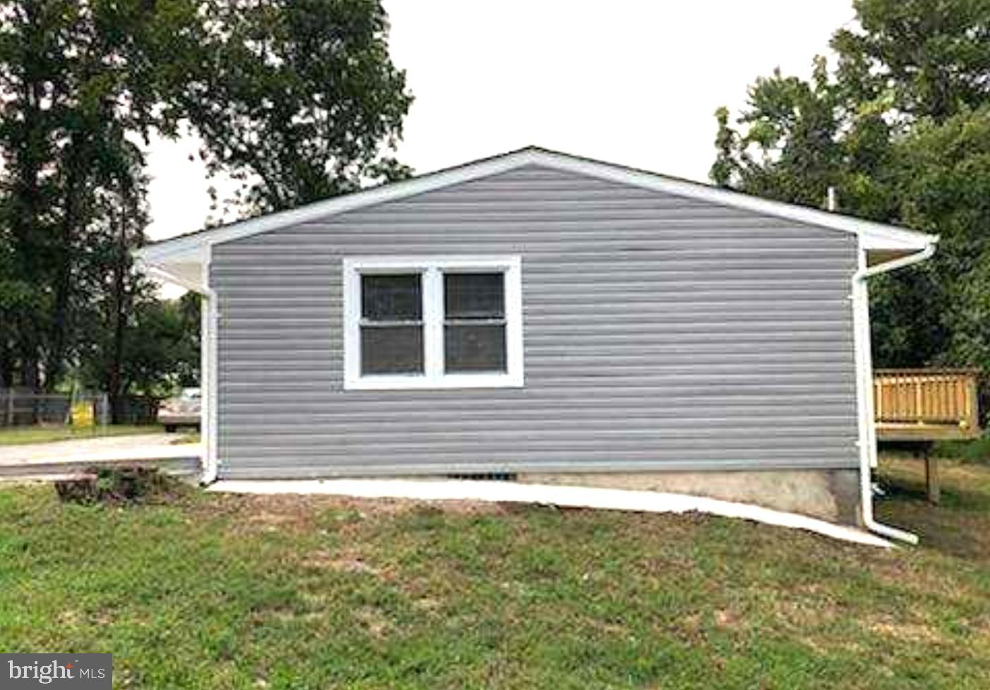 CLINTON - Residential