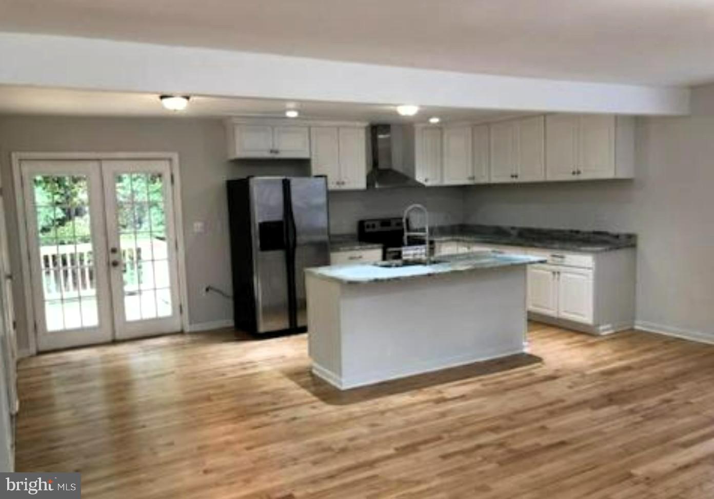 CLINTON - Residential