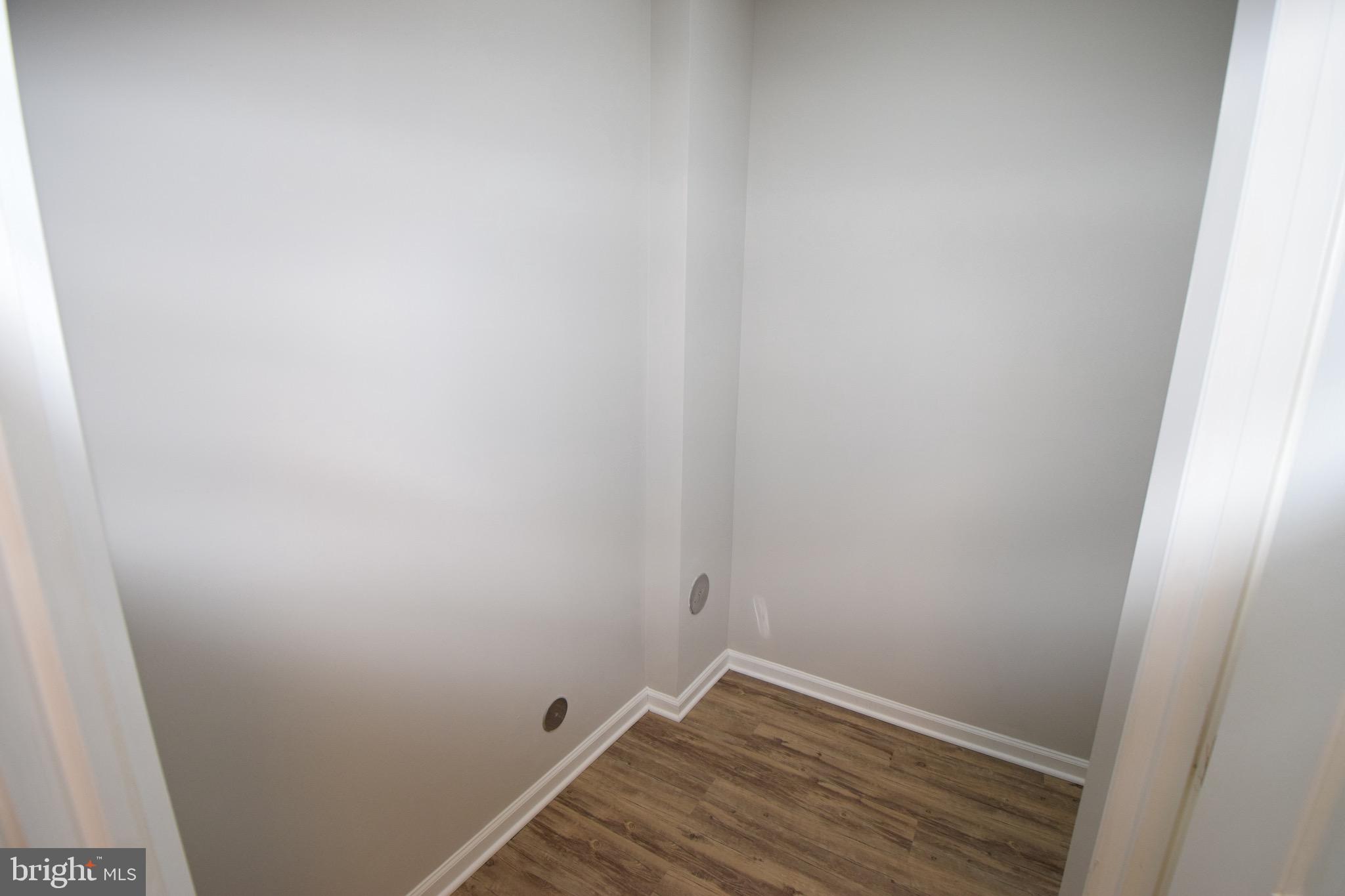 PERRY HALL FARMS GARDEN CONDOS - Residential