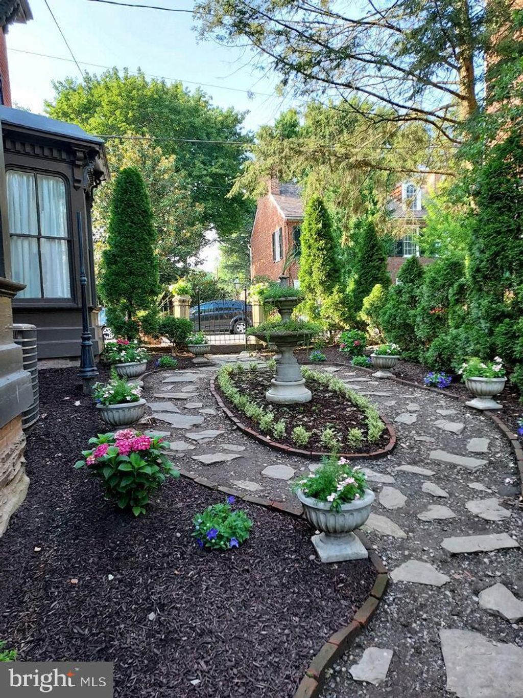 Photo of 225 W Market Street, MARIETTA, PA 17547 (MLS # PALA2086448)