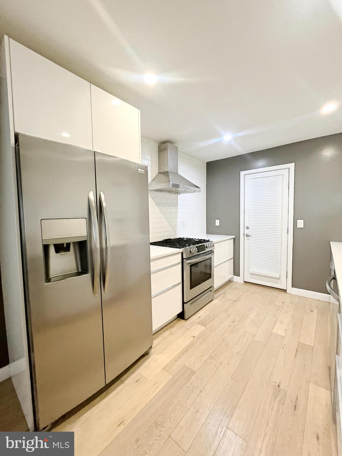 GRAYS FERRY - Residential Lease