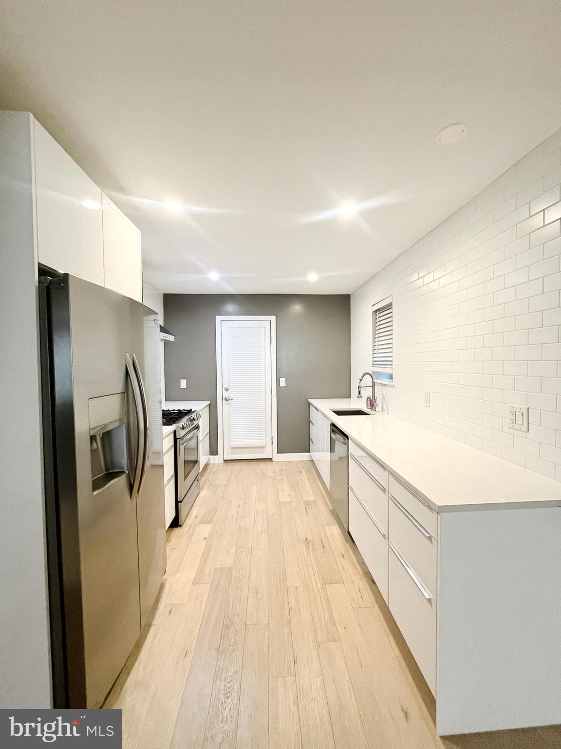 GRAYS FERRY - Residential Lease