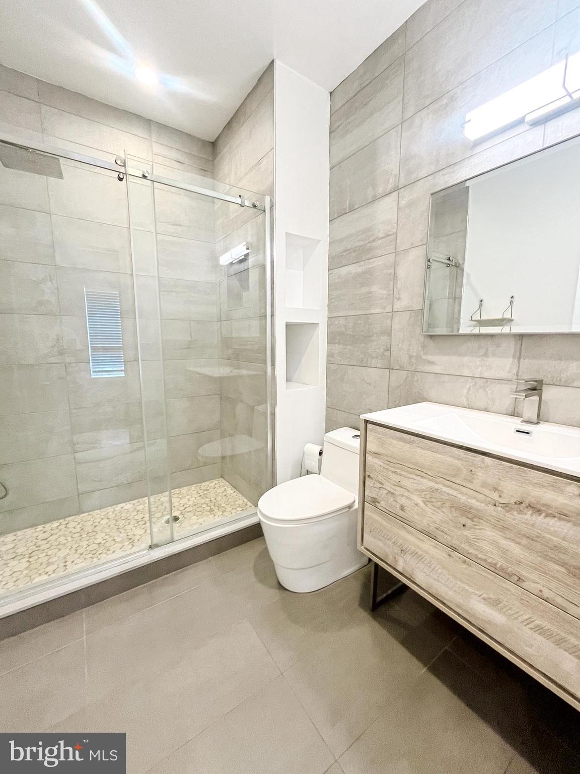 GRAYS FERRY - Residential Lease