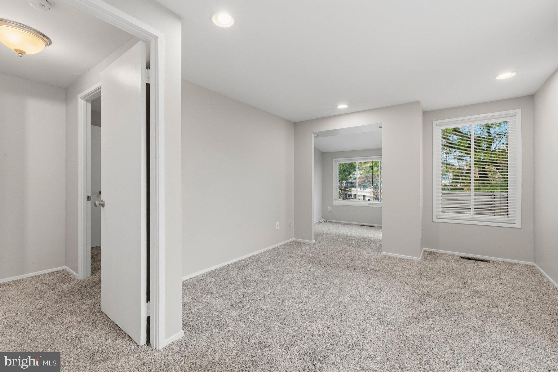 THOMAS CHOICE WEST - Residential