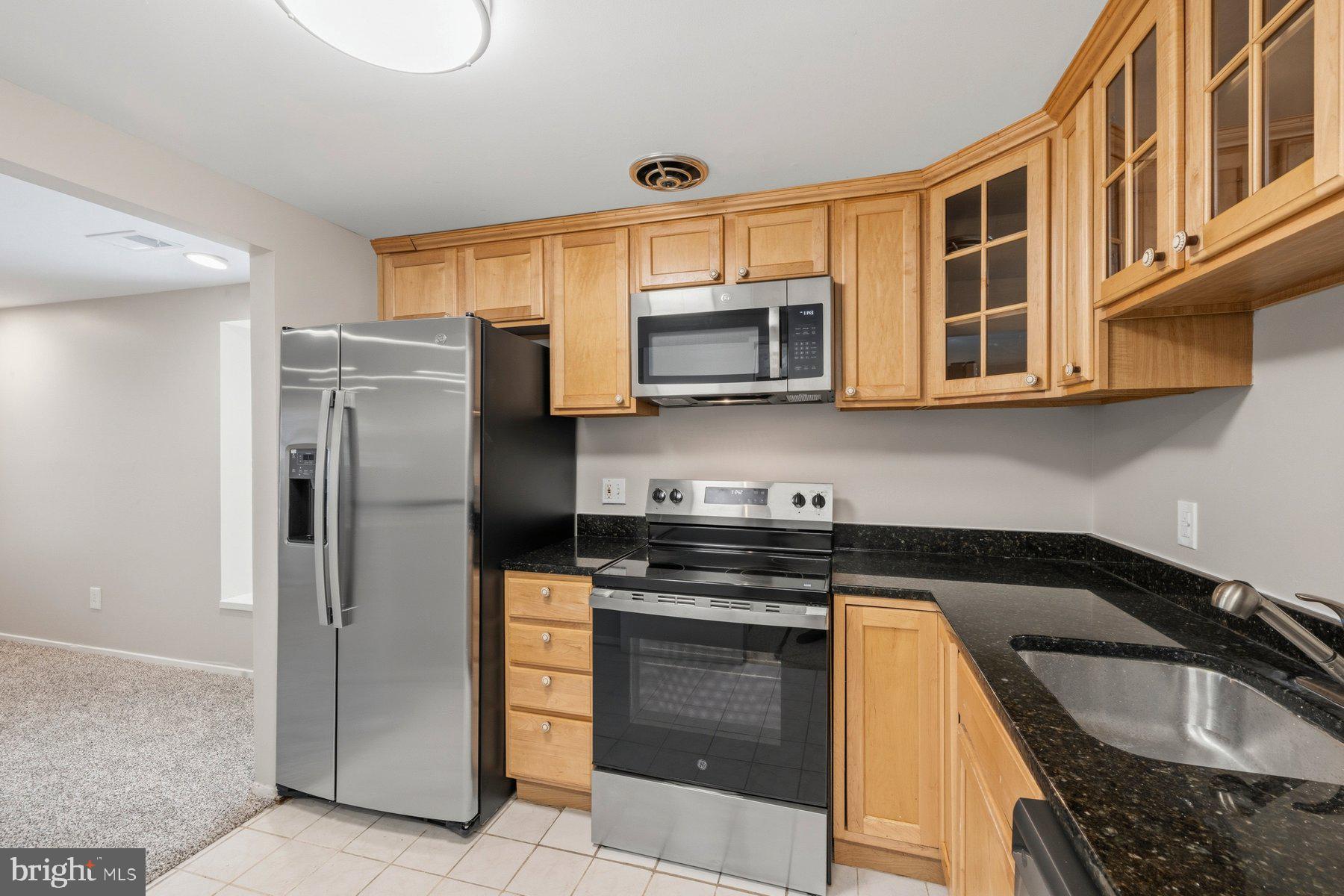 THOMAS CHOICE WEST - Residential