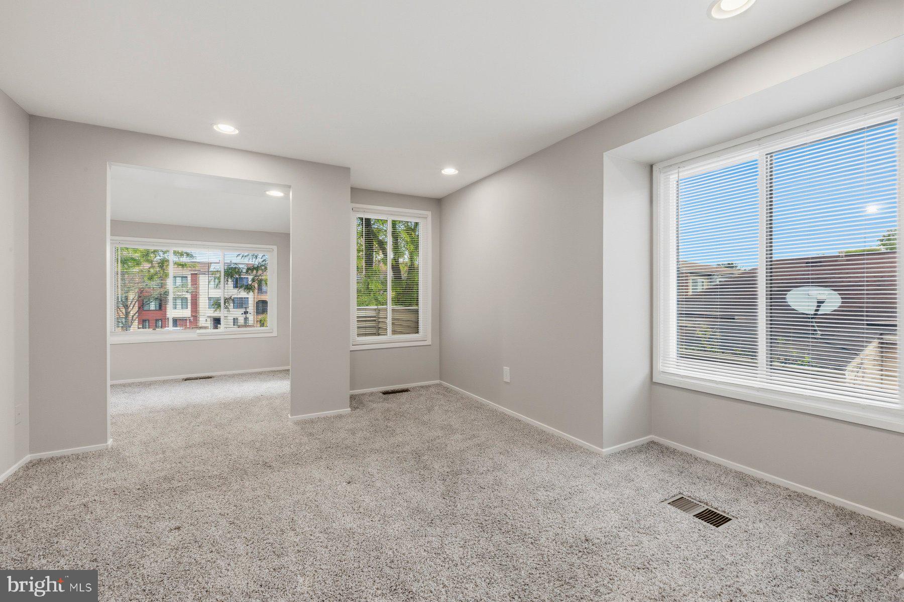 THOMAS CHOICE WEST - Residential