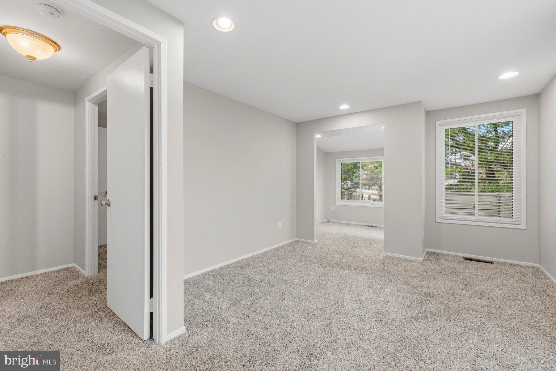 THOMAS CHOICE WEST - Residential