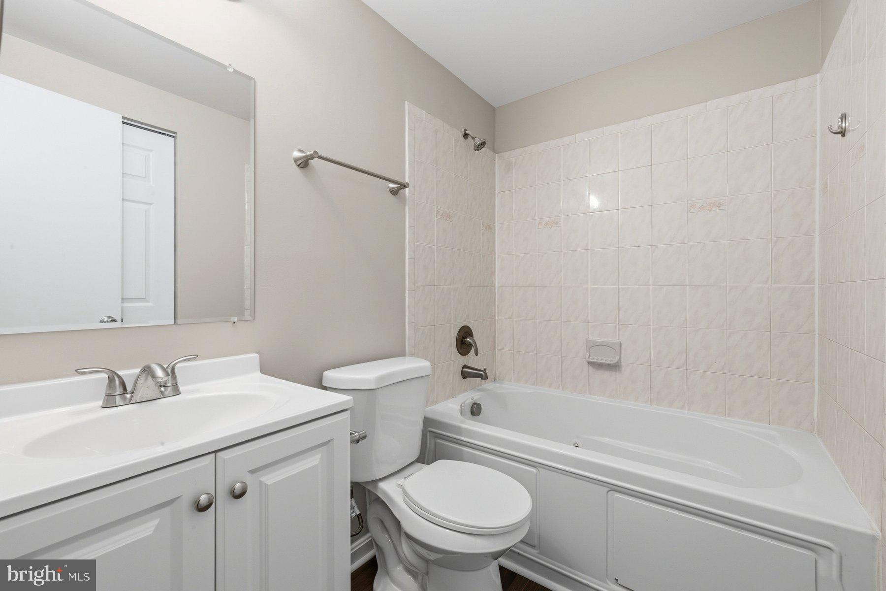 THOMAS CHOICE WEST - Residential
