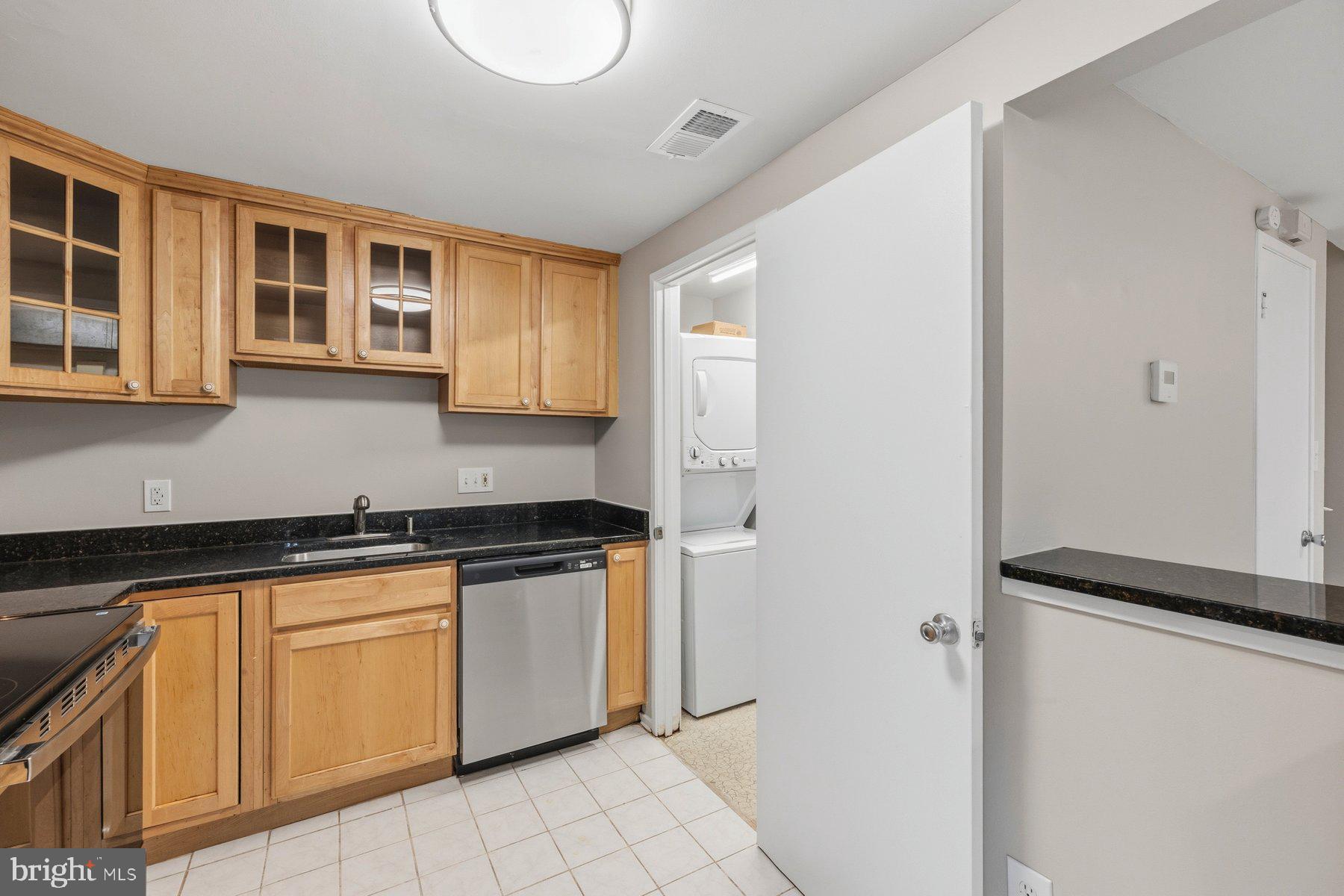 THOMAS CHOICE WEST - Residential