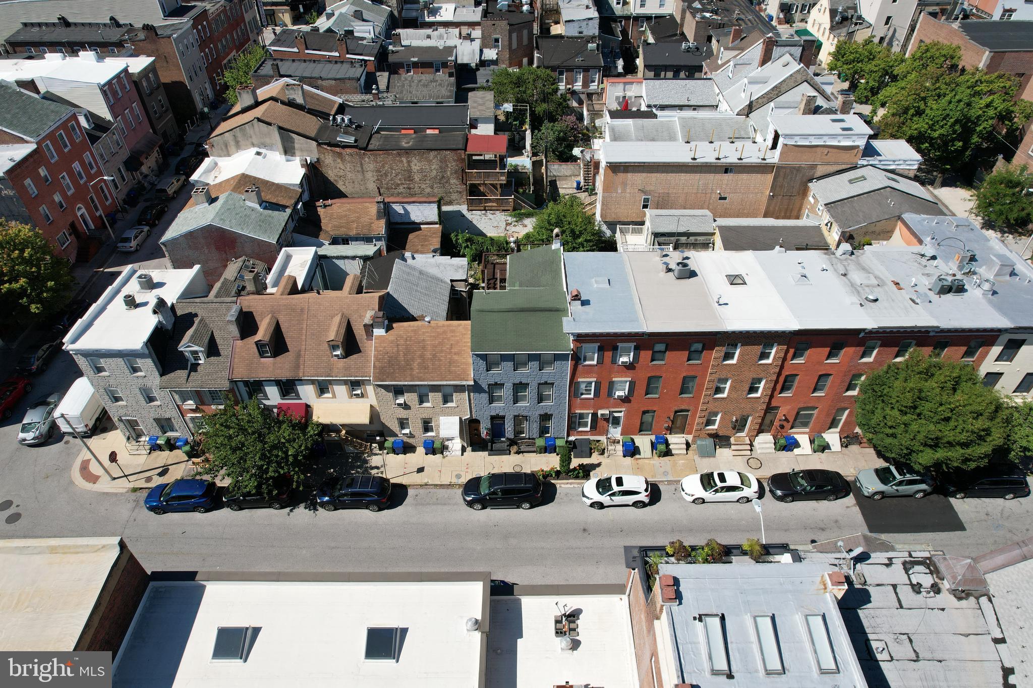 LITTLE ITALY - Residential Lease