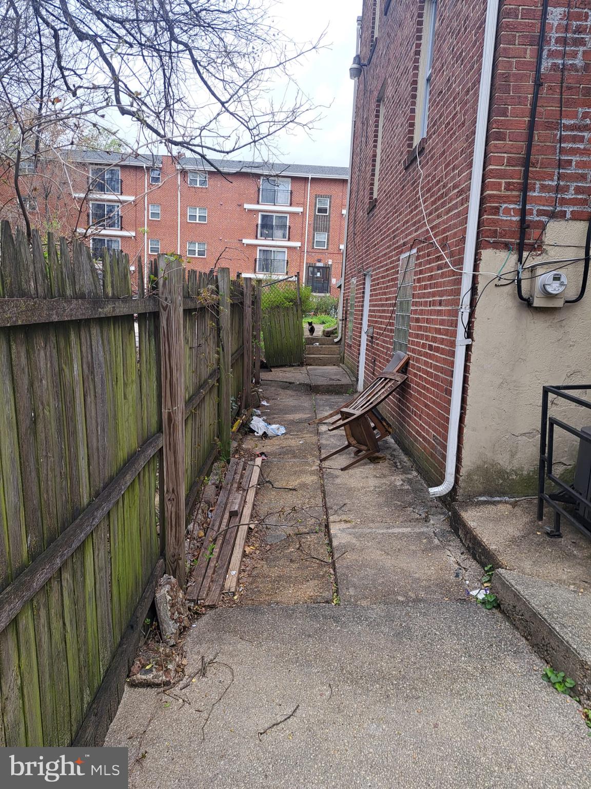 ROSEMONT - Residential