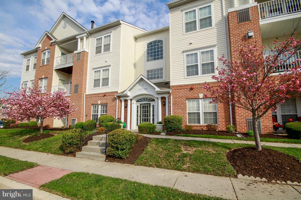 DEVONSHIRE AT WHITEMARSH - Residential