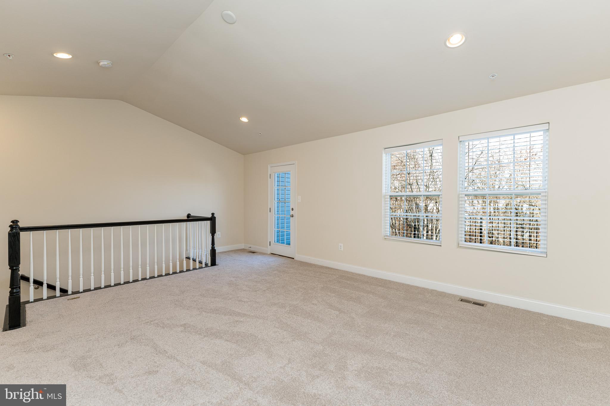 SPRING CREEK - Residential Lease