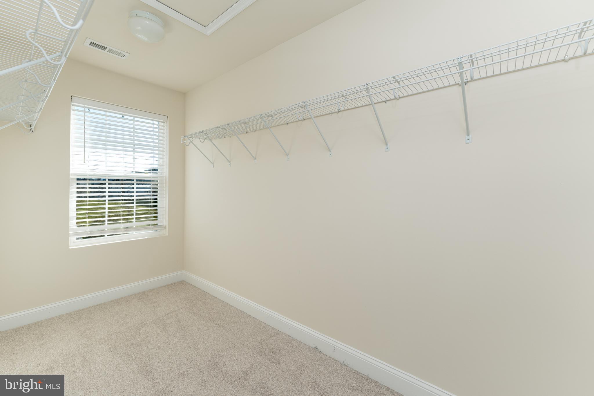 SPRING CREEK - Residential Lease