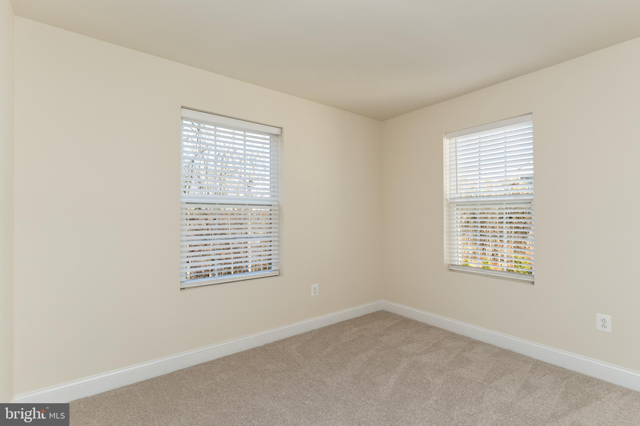 SPRING CREEK - Residential Lease