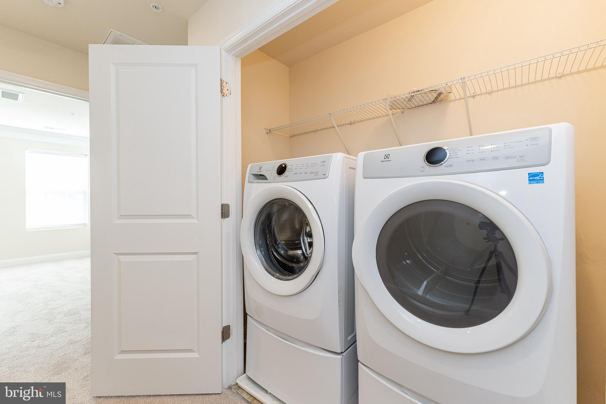 SPRING CREEK - Residential Lease