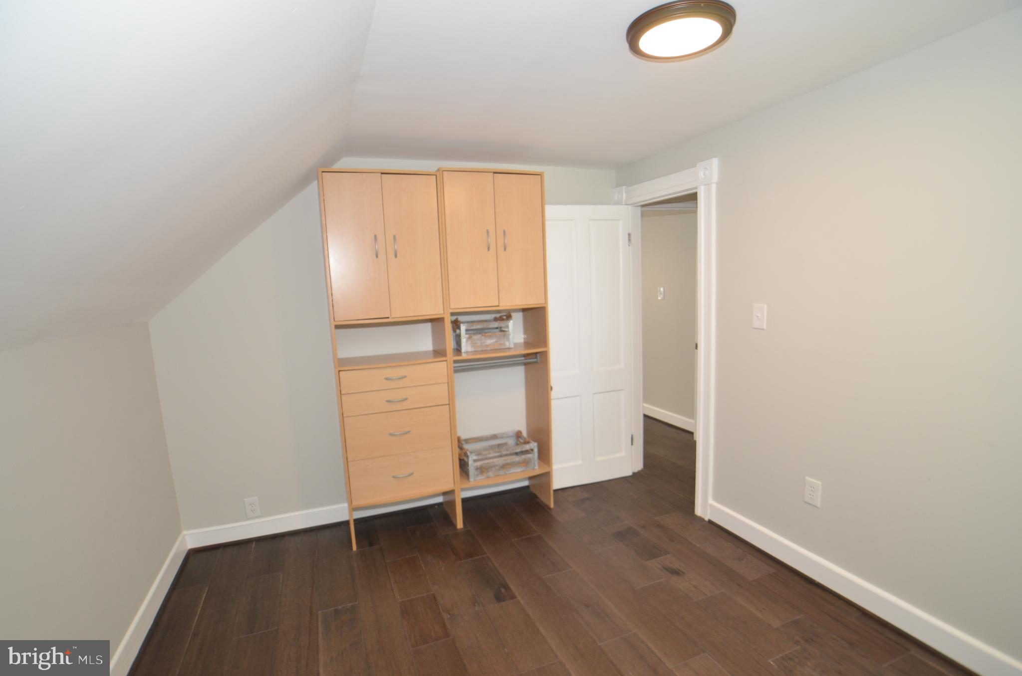 BROOKLYN - Residential