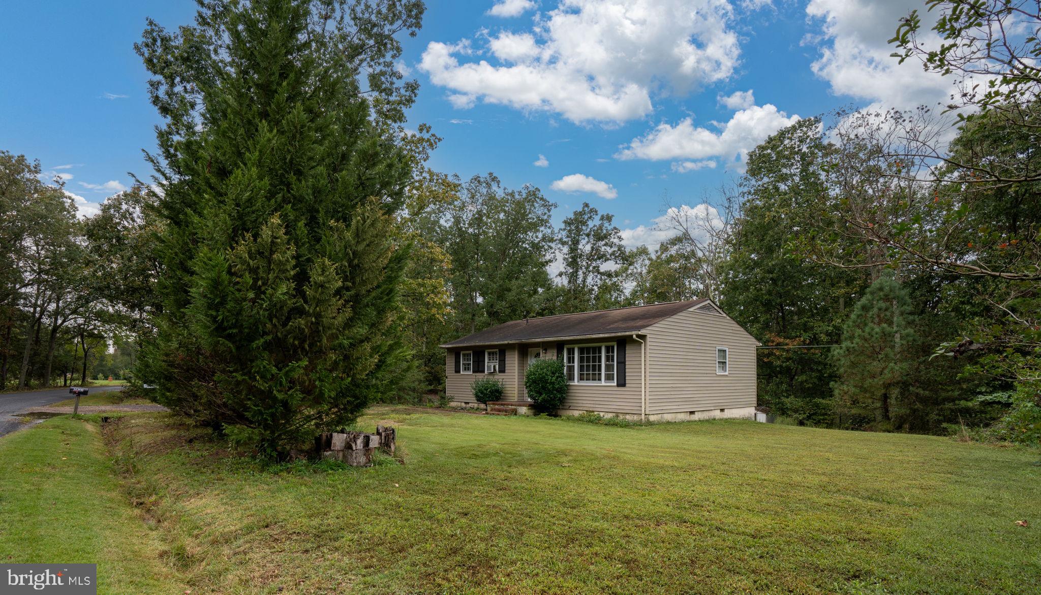 NONE  NO HOA - Residential