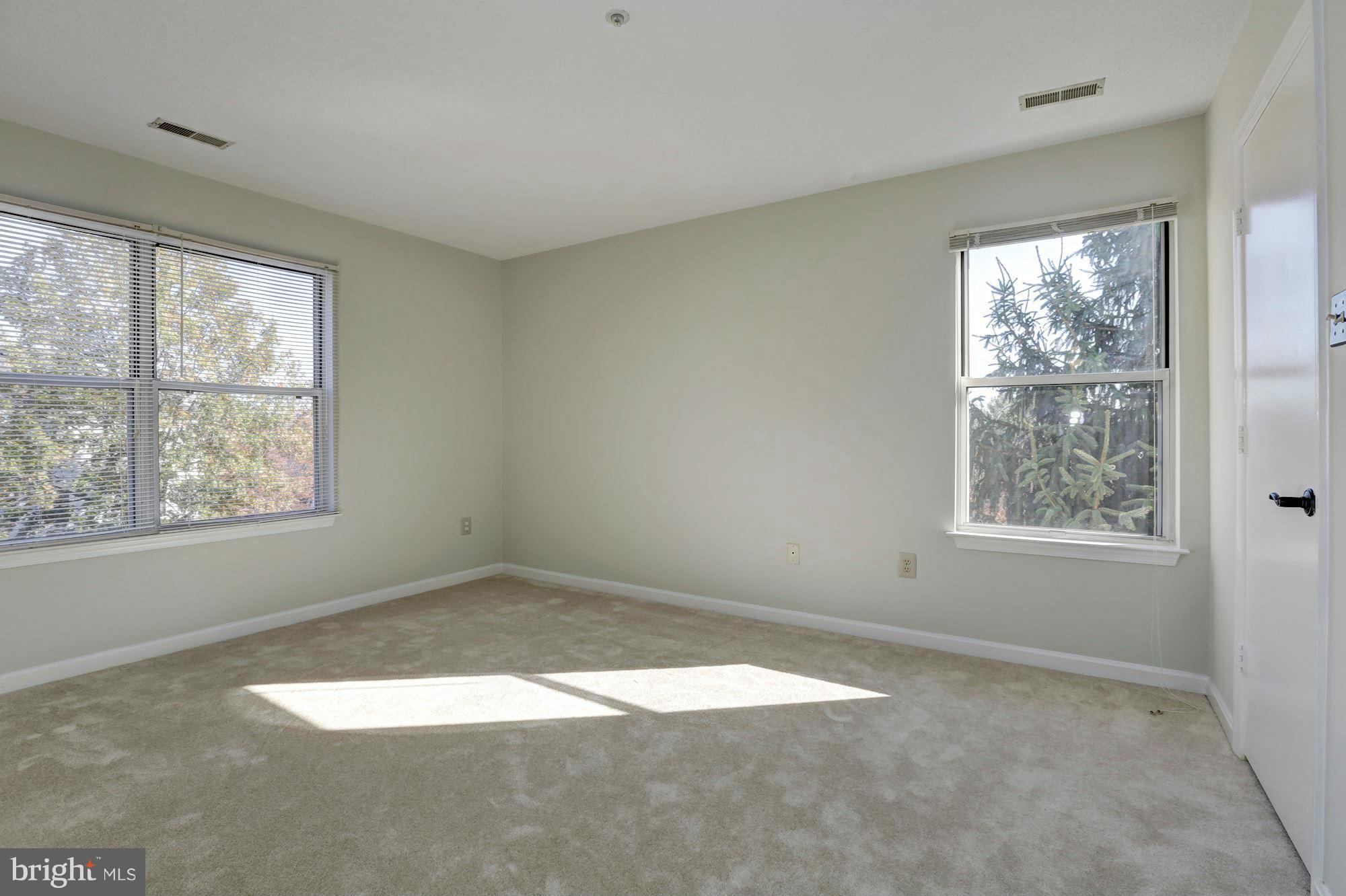 WINTERGATE AT LONGMEAD CROSSING - Residential