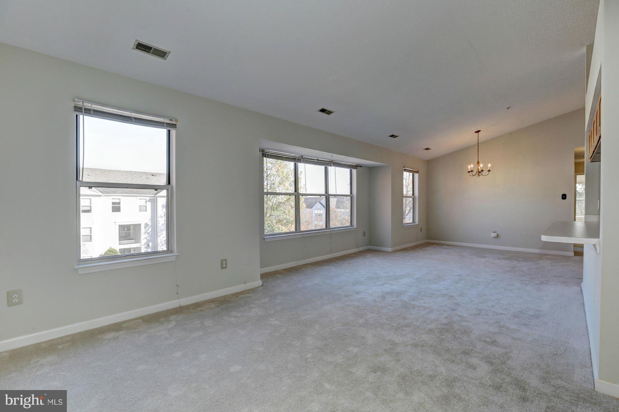 WINTERGATE AT LONGMEAD CROSSING - Residential