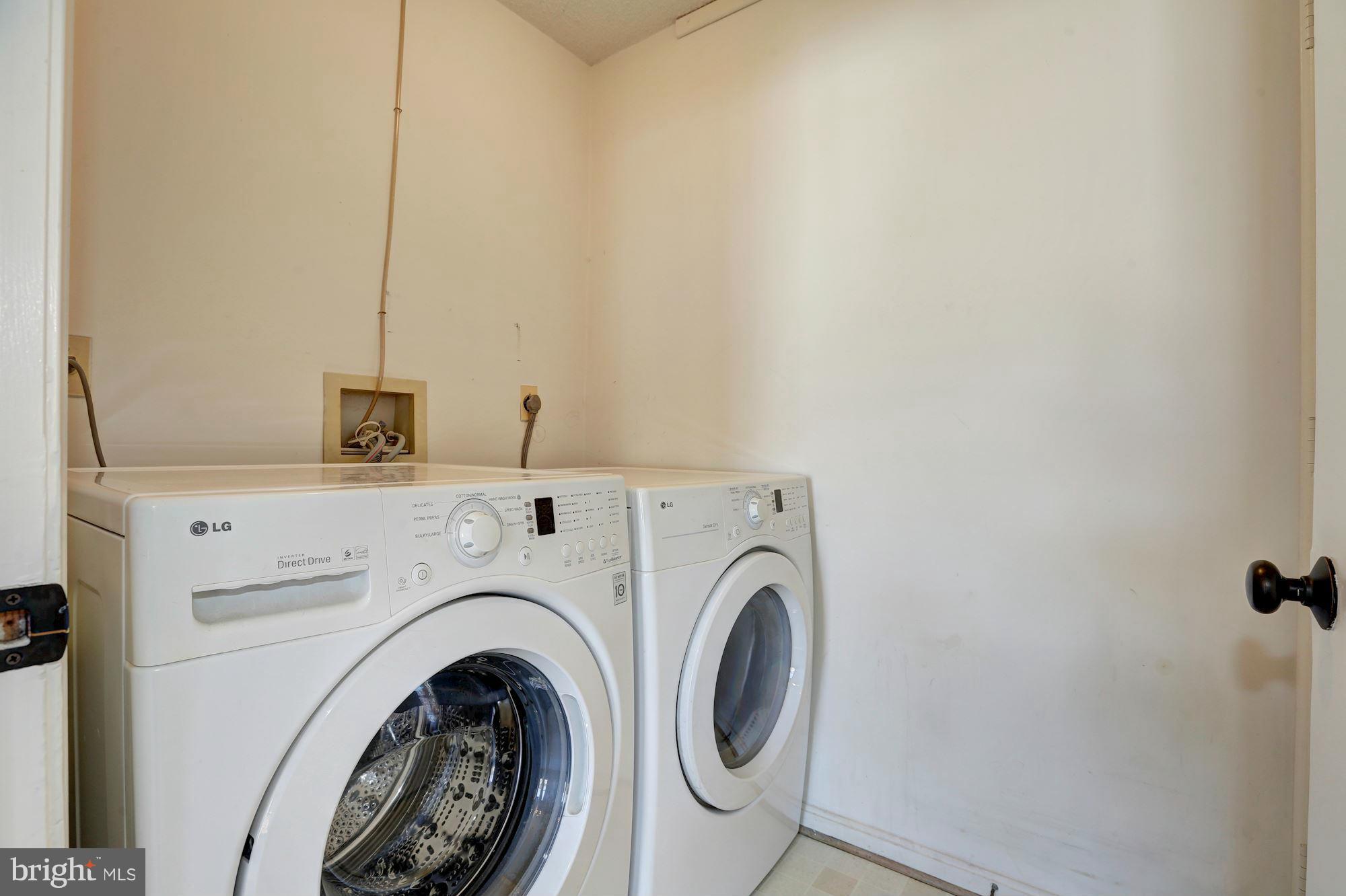 WINTERGATE AT LONGMEAD CROSSING - Residential