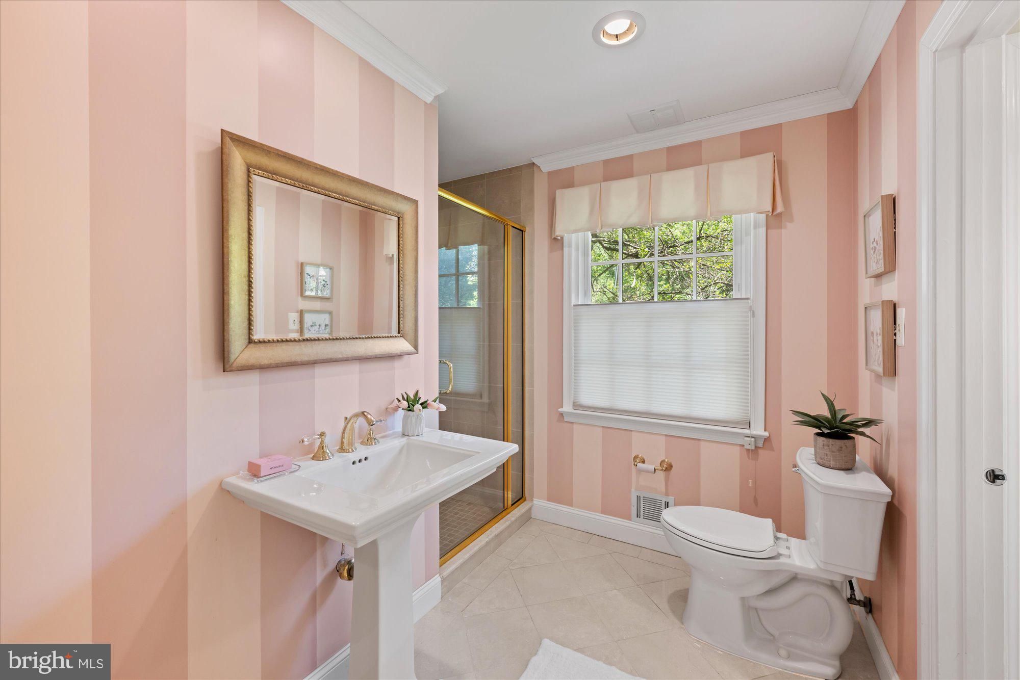 RIVER FALLS - Residential