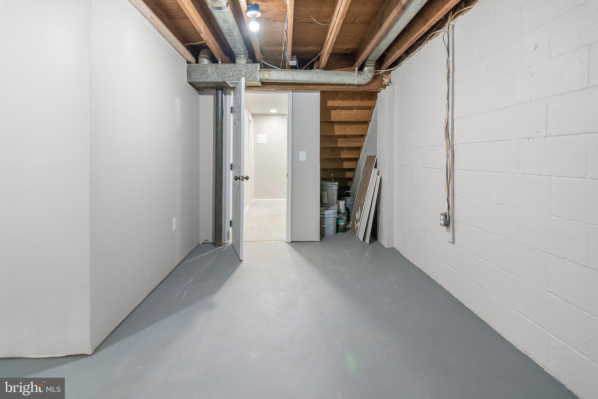 MAPLE RIDGE - Residential