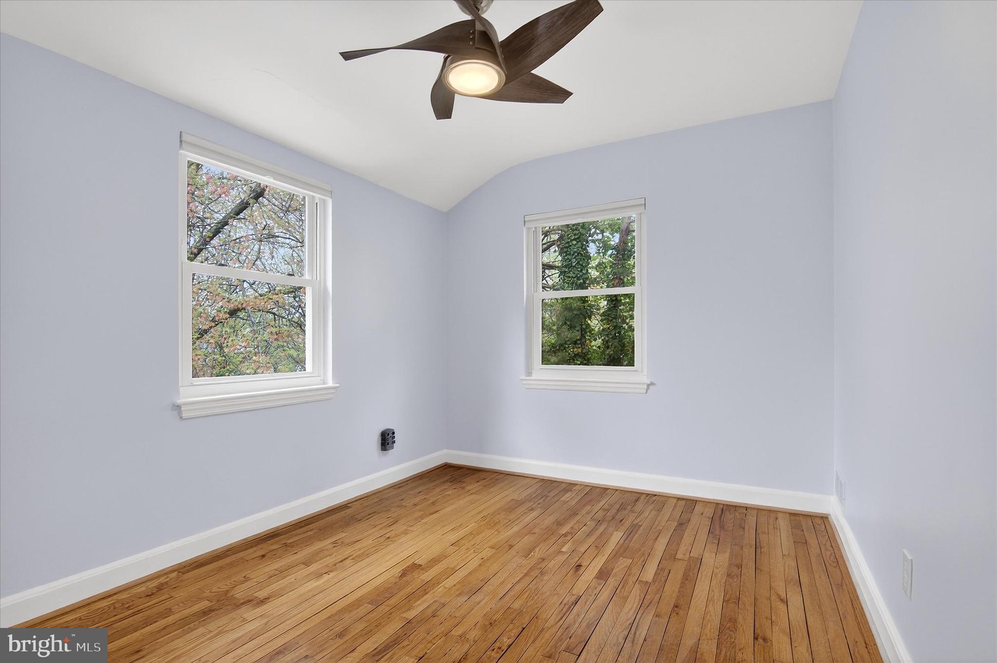 CAROLE HIGHLANDS - Residential