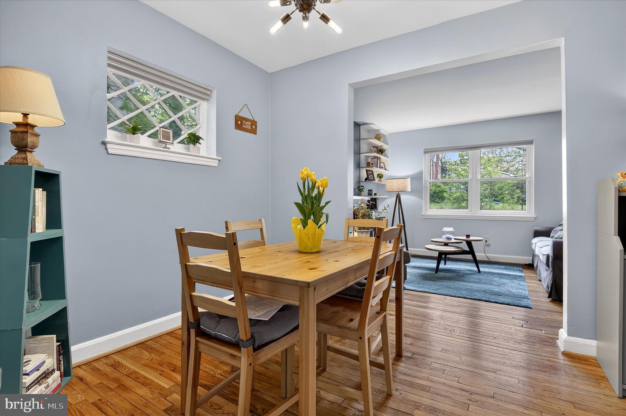 CAROLE HIGHLANDS - Residential