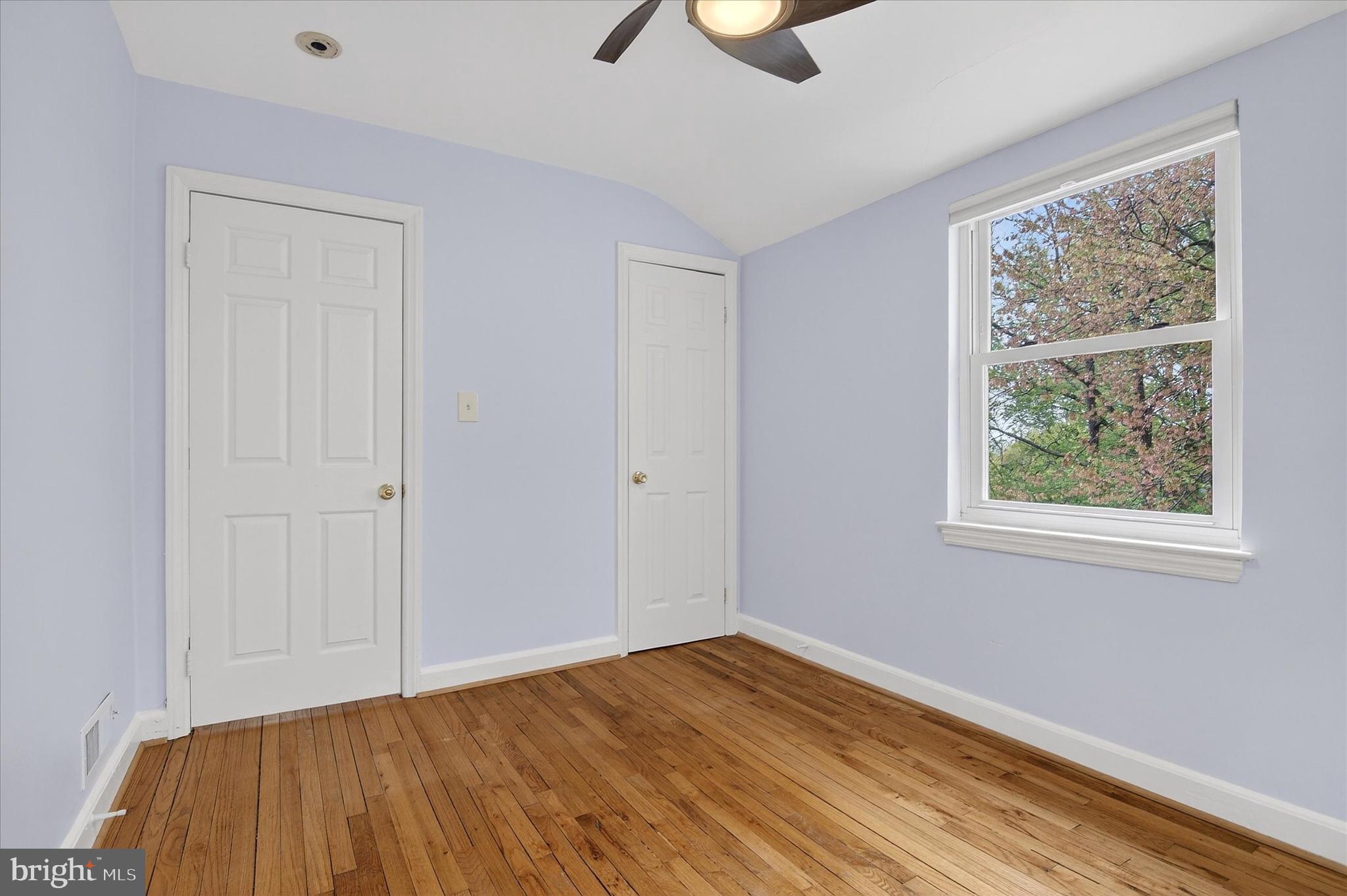 CAROLE HIGHLANDS - Residential