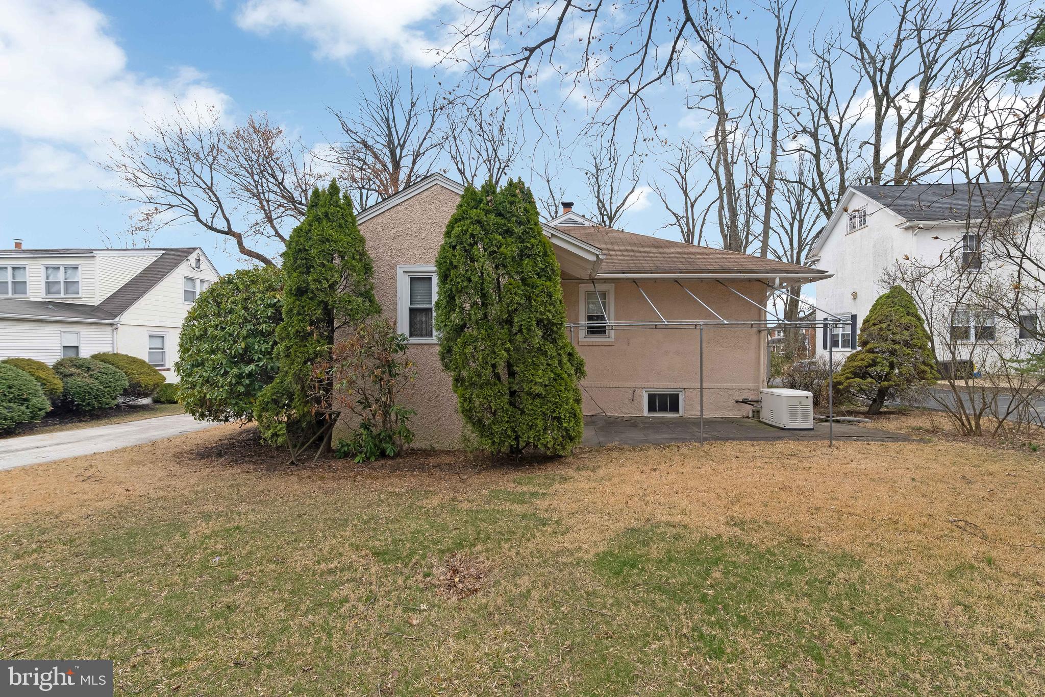 SPRINGFIELD - Residential