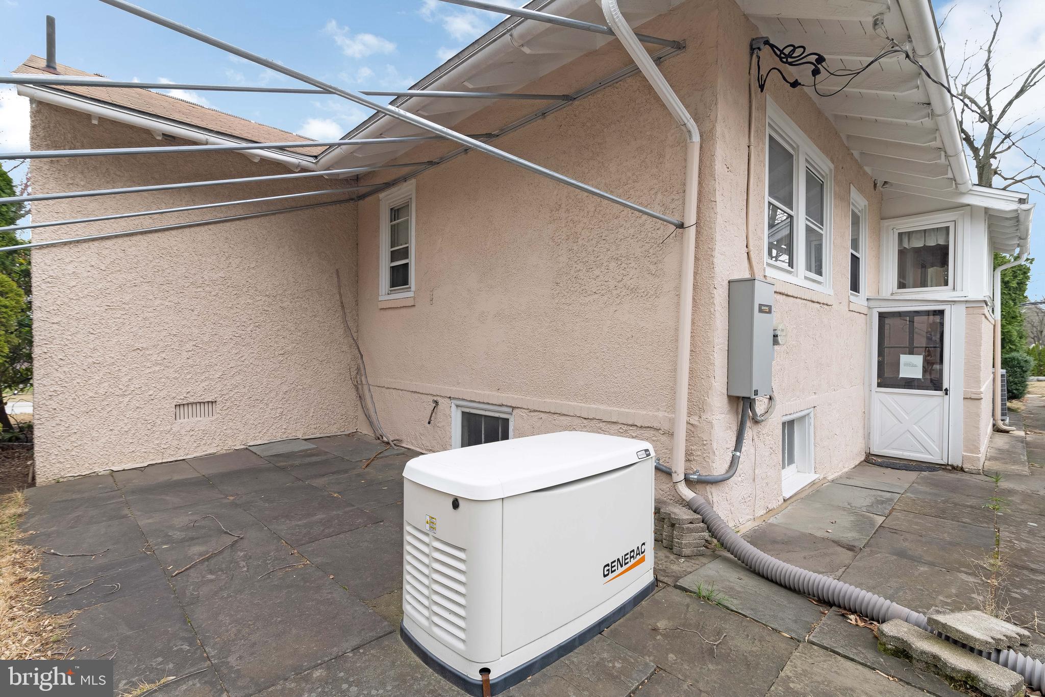 SPRINGFIELD - Residential