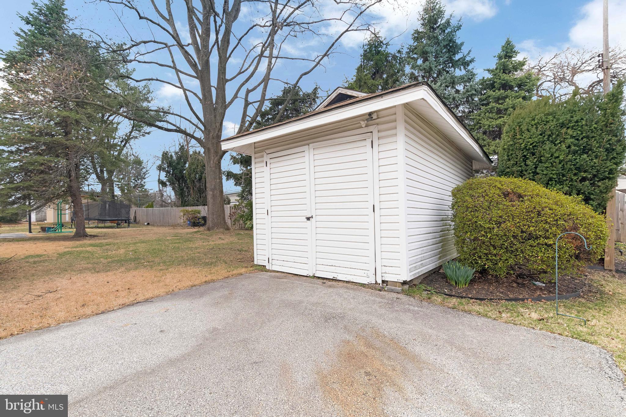 SPRINGFIELD - Residential