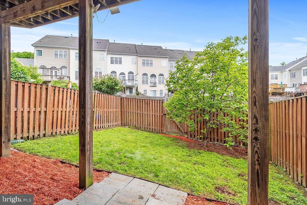 SPRING LAKES - Residential Lease