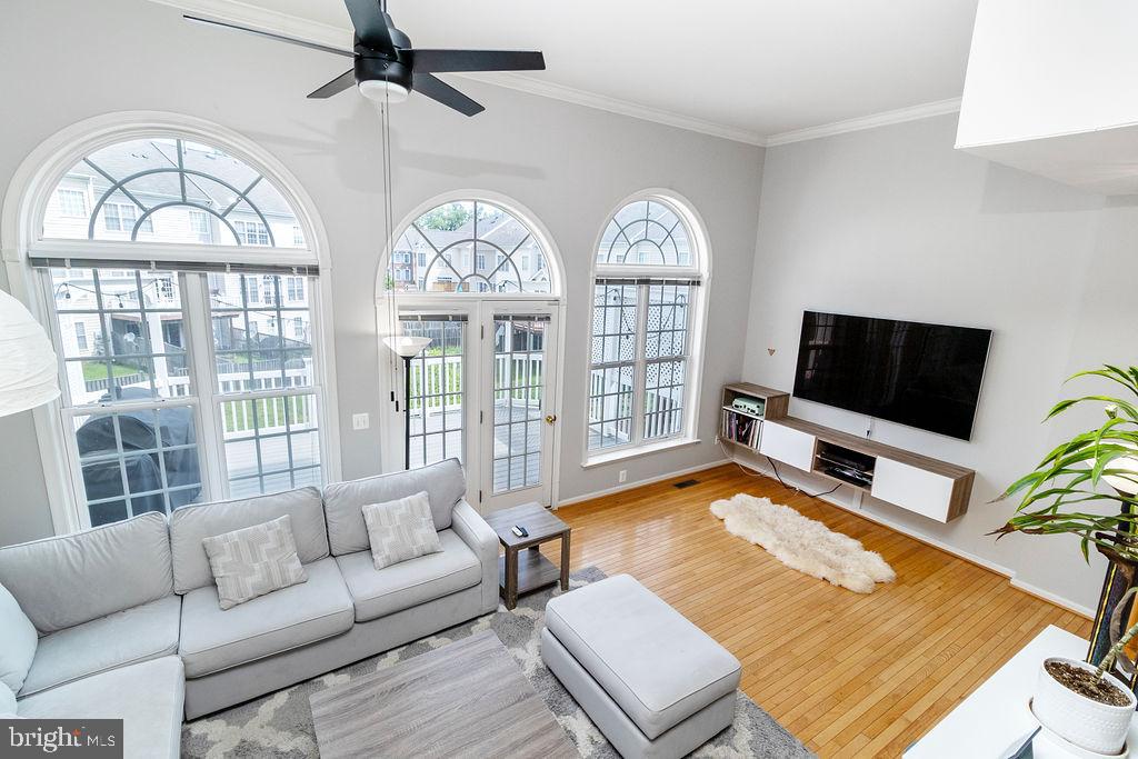 SPRING LAKES - Residential Lease