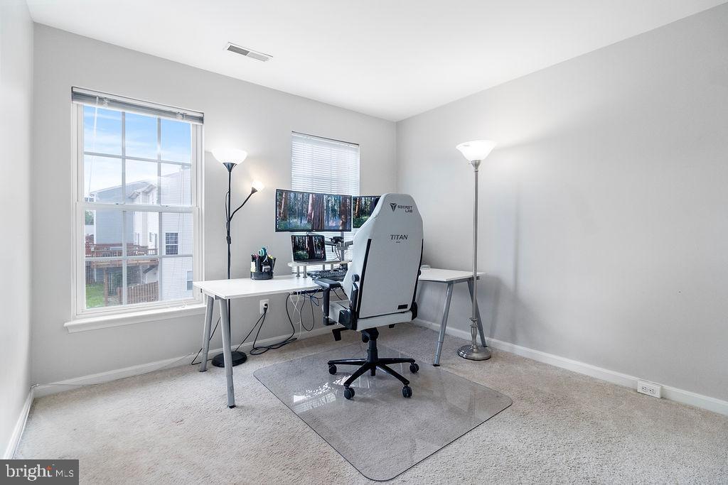 SPRING LAKES - Residential Lease